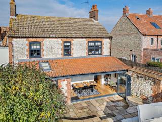 The Castle - Thornham - 4