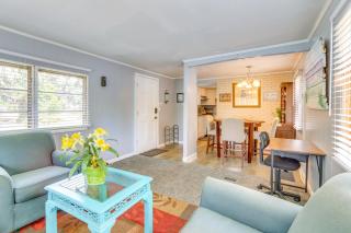 1 Mi to Sands Beach Walkable Island Home with Yard! - 5