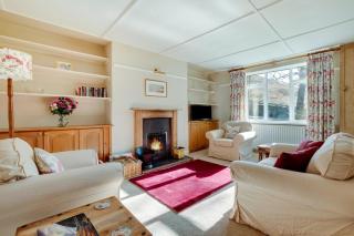 Coldburn Cottage - 8