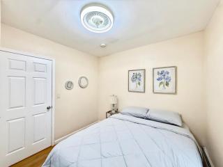 Charming Milford Montague Riverway Cottage - 1