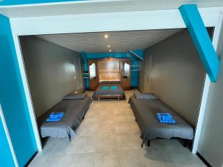 Superbe maison 21 personnes spa,piscine,fléchettes,ping-pong - 1
