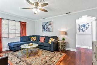 Downtown Escape - For 10 - 2