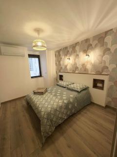 Appartement fraîchement rénové plein cœur du village - 9