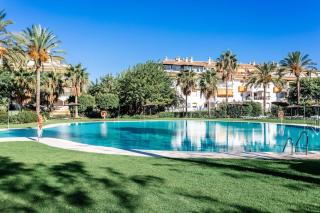 by RIVA - Elegant, Contemporary 2 Bedroom Apartment in Dama de Noche Puerto Banus - 5
