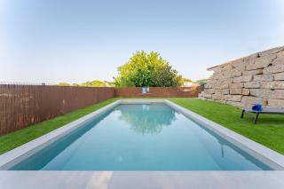 Piscina & BBQ Cerca Costa Brava - 4