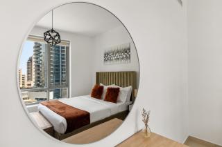 NEW LUX 1 BDR in Marina at Blakely Tower by CEG Group - 4