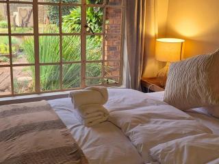 Riverview Spa Bed and Breakfast - Lanseria - 1