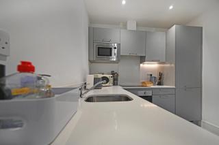 Towergate Apartments - 4