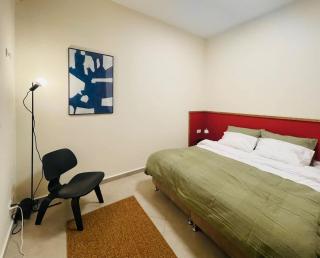 Charming 1BR in Nachlaot Steps to the Shuk - 3