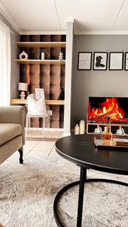 The Lux Nest - Sandton - 0
