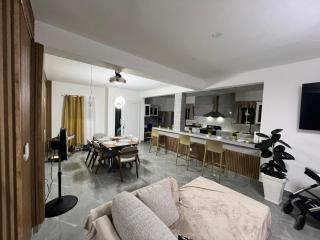 Villa Medrano Home - 2