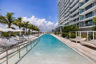 Chic Miami Retreat Stylish 2BR Gem for 5 - 5