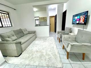 Apt3 Grande com 2 Quartos 2 cama-casal WIFI Smart TV Garagem a 1 min Rodoviaria - 4