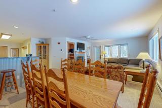 Trailside Highlands 19B - 2