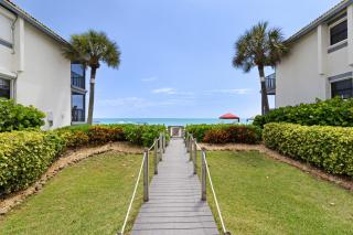 Gulf Place 19 & 20 - 7