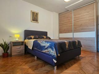 Millenium Cross view FREE Parking 1 BR apt 10 min from city center - 7