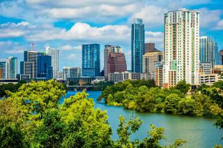 Hyde Park Carriage House - 9