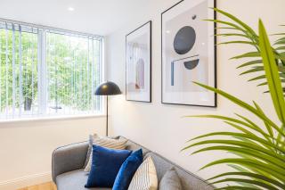 Central Gravesend 1BR Kitchen WiFi Sleeps 2 - Gravesend - 3