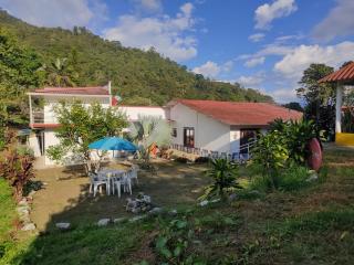 Vivienda Turistica Rancho Texas 3 - 0