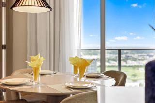 42nd Floor Penthouse 3 BDR in Hyde Beach House - 6