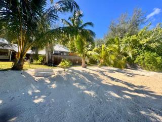 Fare One Island Moorea - Haapiti - 6