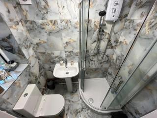 Modern Apartment near Etihad Stadium & C o-op Live - 1