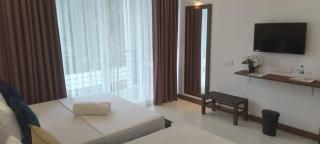 Silina Airport Residence & Transit Hotel - 9