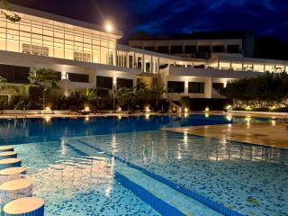The Lead Hotel - 8