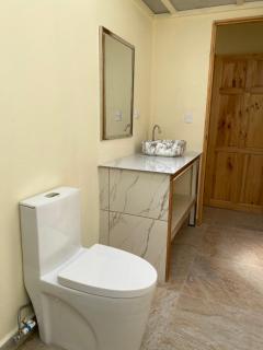 Pura Vida Boutique Apartments - 7