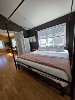 Hunts Point Rustic Coastal Retreat Deluxe Suite - Summerville Centre - 5