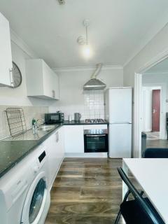 Central Kings Cross 1 Bedroom Flat - 2