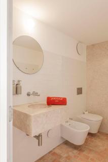 Danna Portuguese Design House Porta 10 - 4