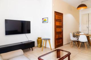 Condomínio de Apartamentos Tipo Vila em Copacabana - 3