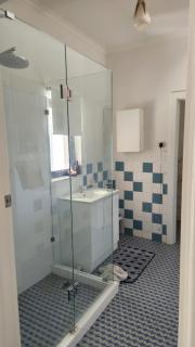 Home - Grange - 3
