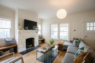 East Nashville Retreat w Fireplace Backyard Firepit Outdoor Dining Minutes from Downtown Music Food Nightlife Chapel House by AvantStay - 0