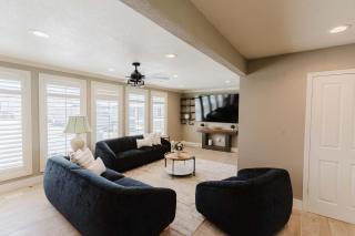 Villa Luxury Family Getaway - 9