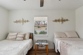 Midtown Serenity 3 - 3