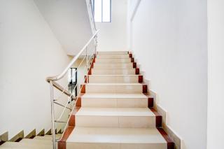 Super Townhouse Deshabhimani Road Kaloor Kochi - 0