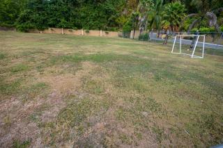 Sunset Sea-renity Villa - Runaway Bay - 9