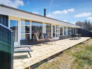 8 person holiday home in Saltum-By Traum - 8