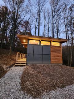 Piedmont Grove Lodging - 1