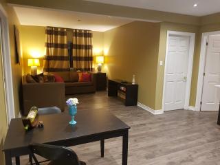 Orchard Cottage - Honeycrisp - 2