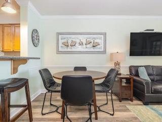 Beachfront 3BR 3Bath Condo and Pool - Myrtle Beach - 4