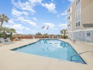 Beachfront 3BR 3Bath Condo and Pool - Myrtle Beach - 1