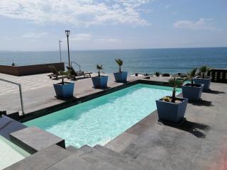 Betty's Apartment - 6