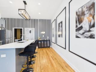 VOGUE Bucktown 4 BD 2 BA - Chicago - 7