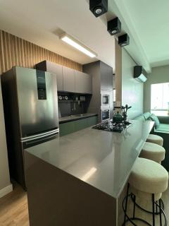 Apartamento quadra mar, fino acabamento! - 1