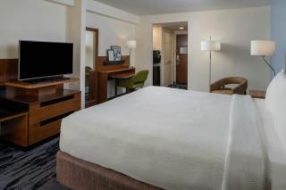 Fairfield Inn and Suites Atlanta Airport South/Sullivan Road - 3