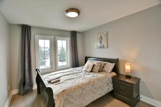 Blue Mountain Village Townhome 4 Bedroom with Shuttle & Pool - 3