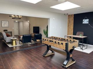 Mid Century Villa With Community Pool! Close to Busch Gardens - 3